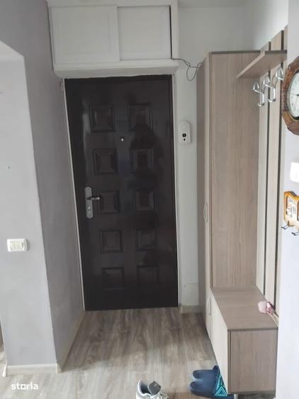 Apartament cu 3 camere decomandat în Inel I