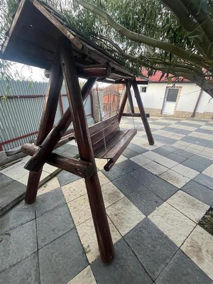 Casă individuală cu 6 camere cu Teren 600 Mp în Smârdan