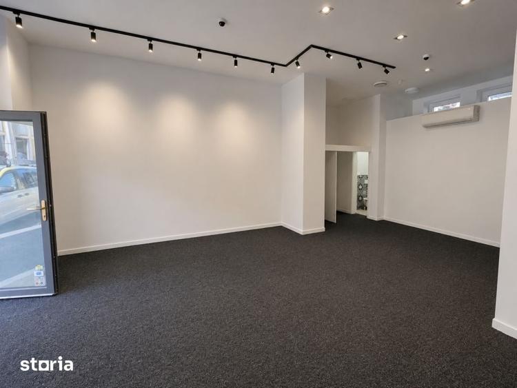 Spațiu comercial, de 52 mp, în Central