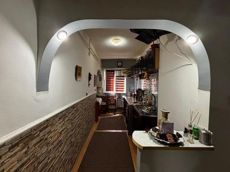 Apartament cu 2 camere decomandat, mobilat în Ostroveni
