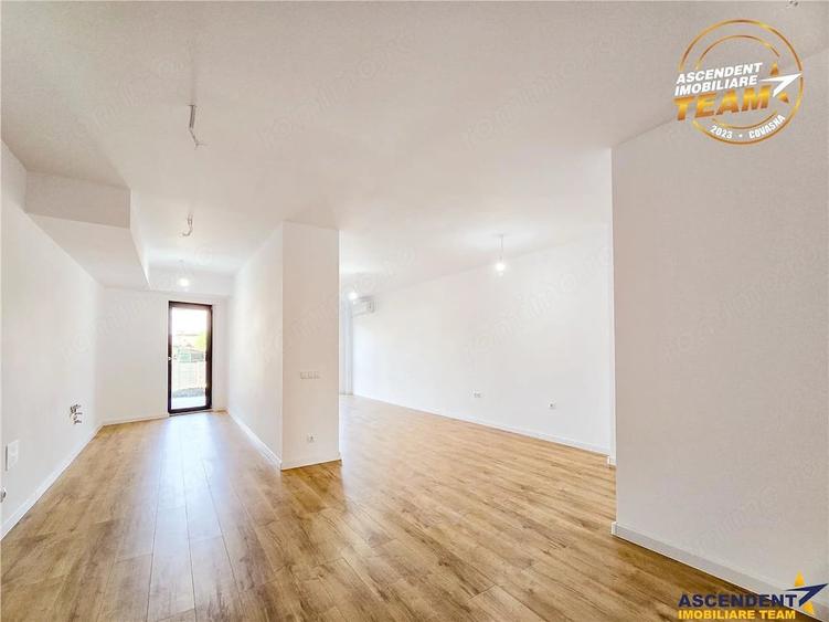 Apartament cu 3 camere decomandat în Lenin