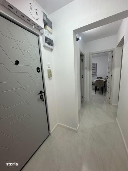 Apartament cu 2 camere decomandat în Băneasa