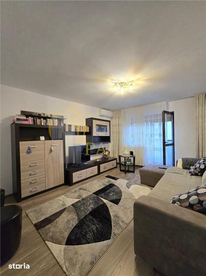 De vanzare || Apartament spatios | 2 camere - Decomandat || Prelungire - 10