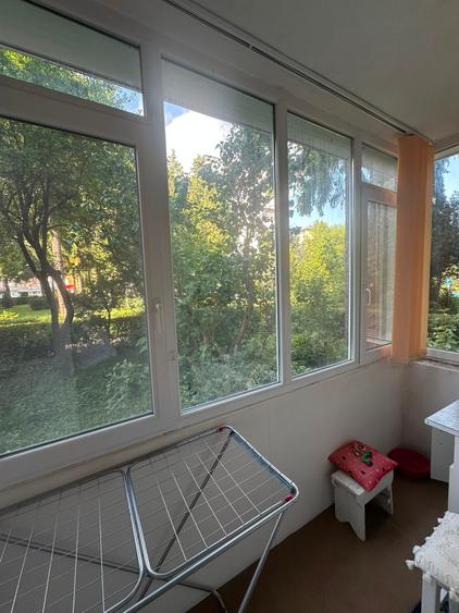 Apartament cu 2 camere semidecomandat în Calea București