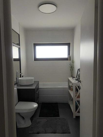 Apartament cu 2 camere decomandat în Florești