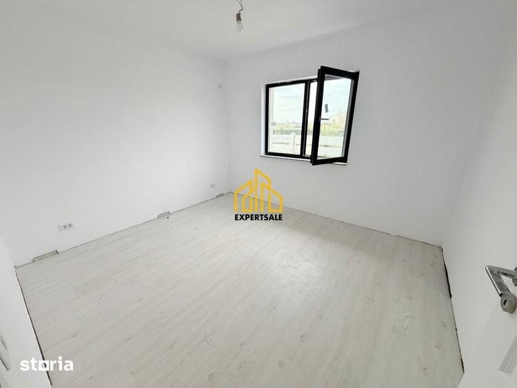 Casă cu 4 camere cu Teren 400 Mp în Prelungirea Ghencea