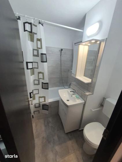 Apartament cu 2 camere decomandat în Pieptănari