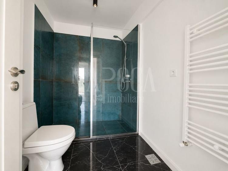 Apartament cu 4 camere semidecomandat în Dâmbul Rotund