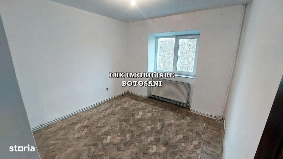 Apartament cu 3 camere decomandat în Ultracentral