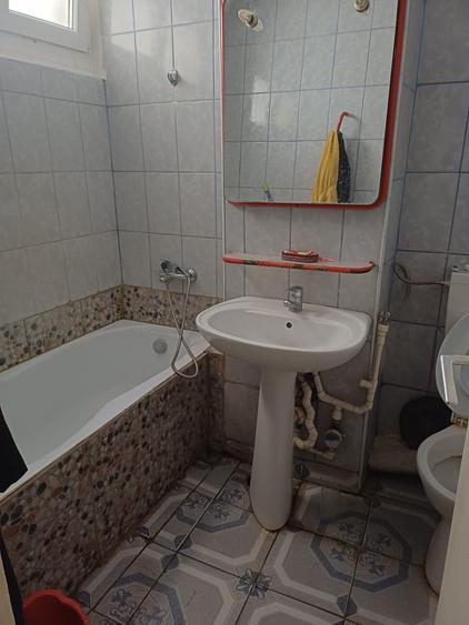Casă cu 2 camere în Central