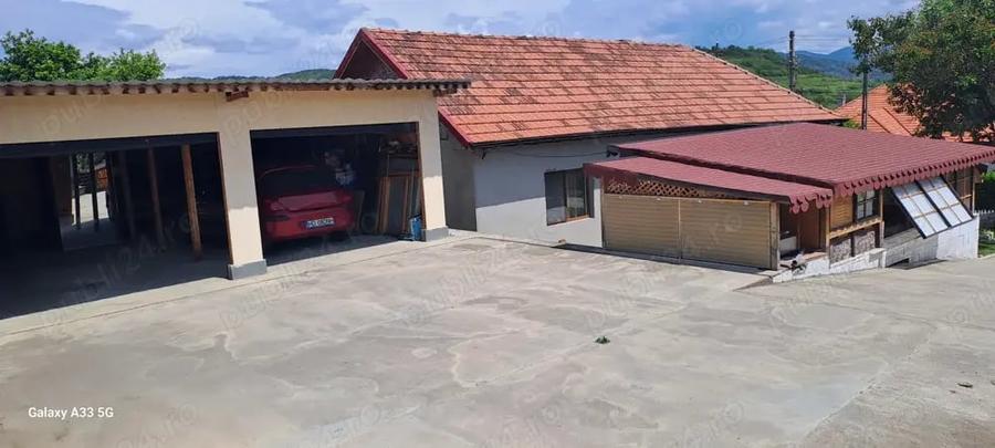 Casă cu 3 camere în Bejan