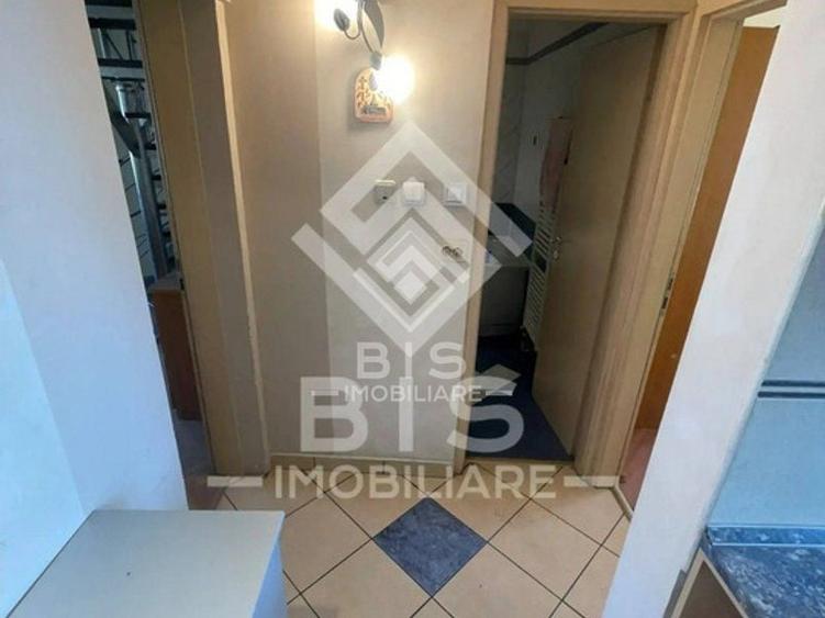 Apartament cu 4 camere decomandat în Sud-Est