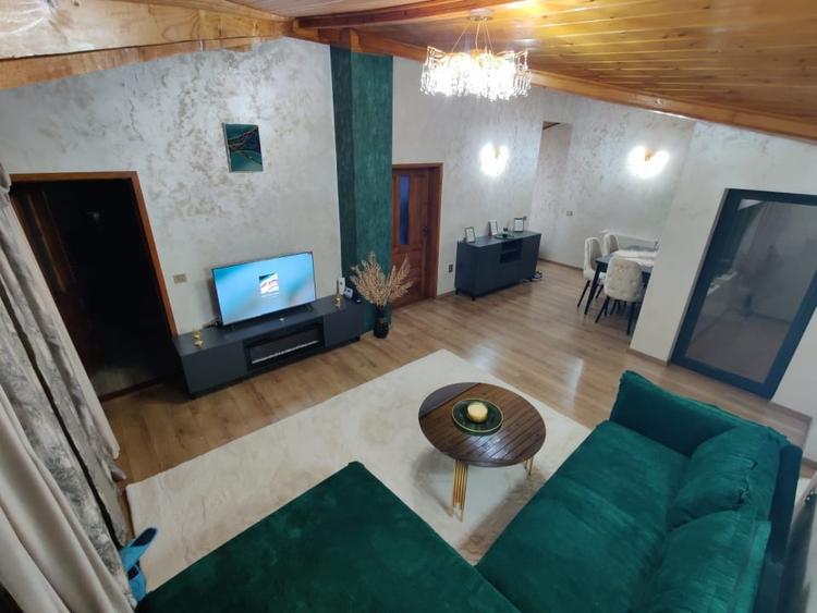 Casă individuală cu 5 camere cu Canalizare în Popești-Leordeni