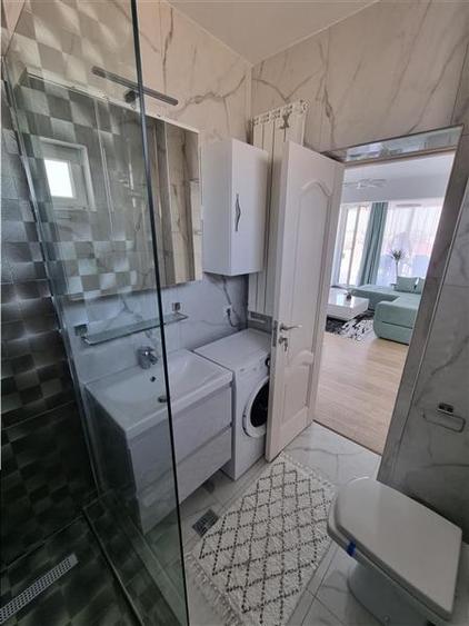 Apartament cu 2 camere decomandat, mobilat în Cuza Vodă