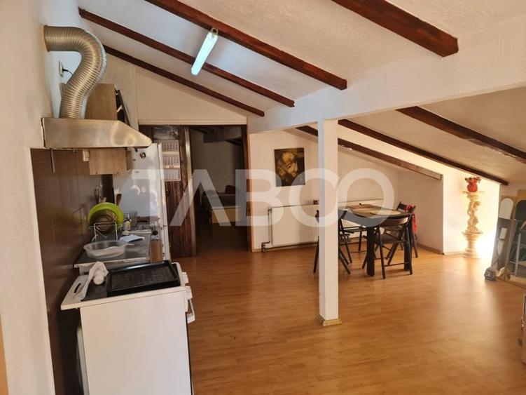 Casă individuală cu 4 camere cu Teren 263 Mp în Sebeș