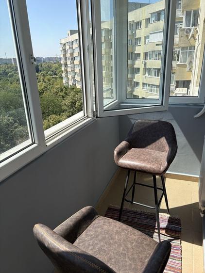 Apartament cu 3 camere nedecomandat în Titan
