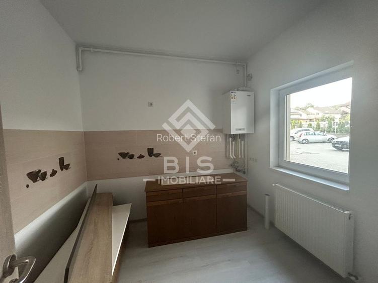 Apartament 3 camere zona Aurel Vlaicu