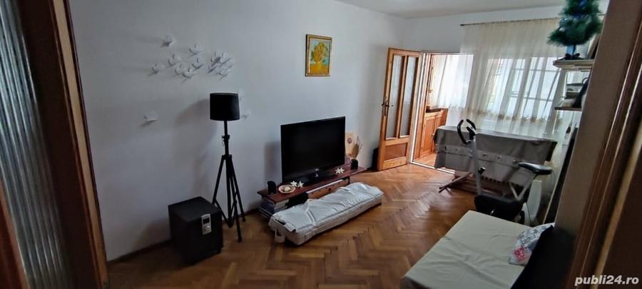 Casă cu 5 camere cu Teren 80 Mp în Orșova