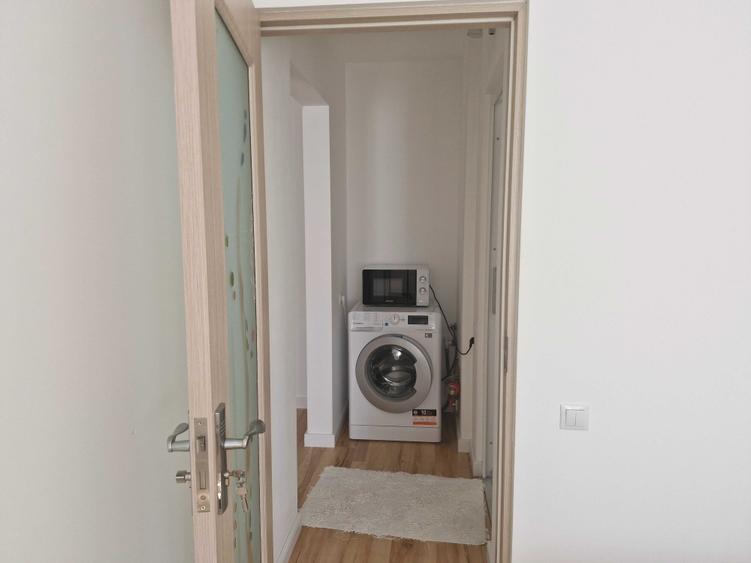 Apartament cu 2 camere decomandat în Exterior Vest