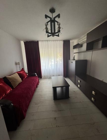 Apartament cu 2 camere în Rovine