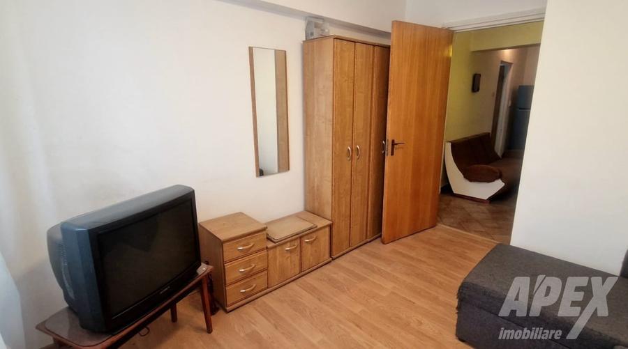 Apartament cu 3 camere decomandat, mobilat în 1 Decembrie 1918