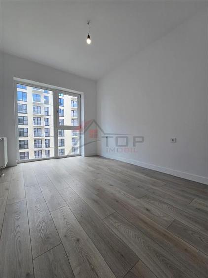 Apartament cu 2 camere decomandat în Podu Roș