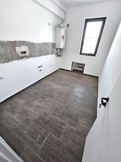 Apartament cu 2 camere decomandat în Haliu