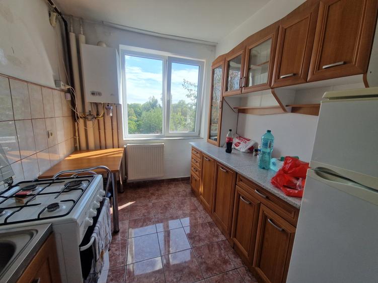 Apartament cu 2 camere semidecomandat în Medicină