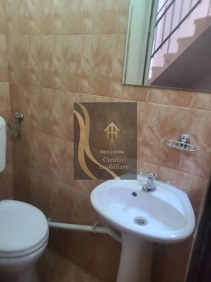 Apartament cu 3 camere în Victoriei