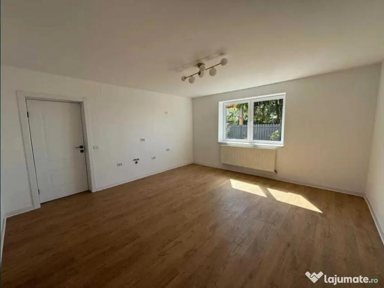 Apartament cu 2 camere decomandat în Brașovul Vechi