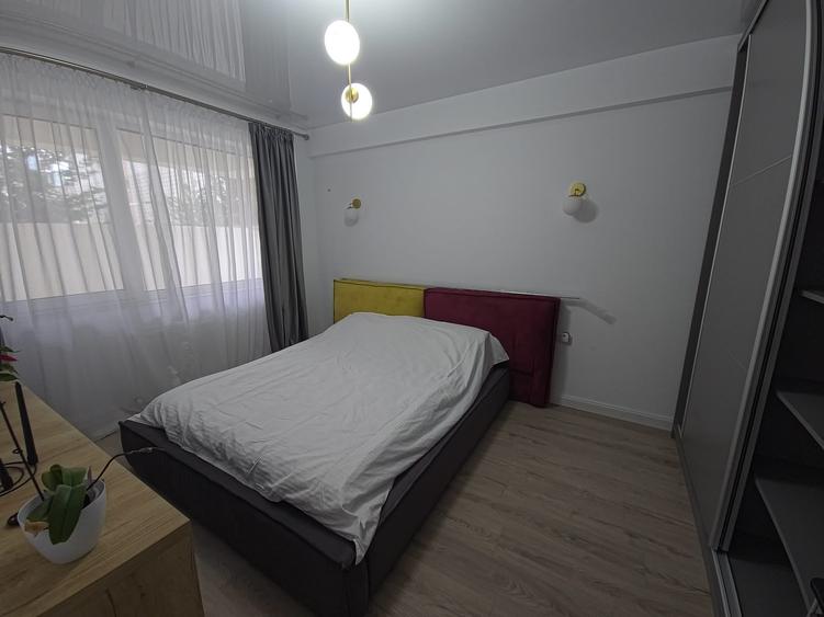 Apartament cu 2 camere semidecomandat, mobilat în Exterior Nord