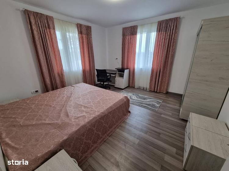 Casă cu 4 camere în Central
