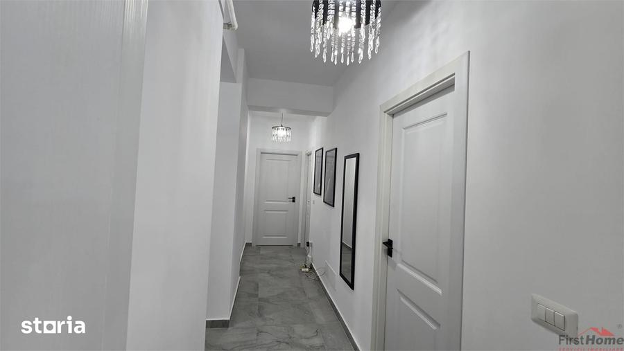 Apartament cu 3 camere, mobilat în Sud