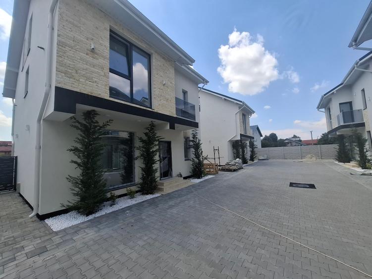Casă individuală cu 4 camere cu Canalizare în Bragadiru