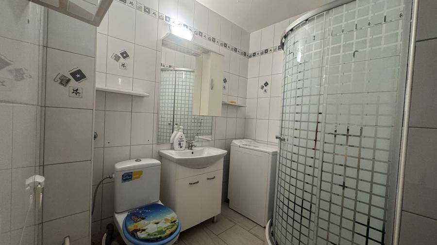 Apartament cu 2 camere decomandat în Ștefan cel Mare