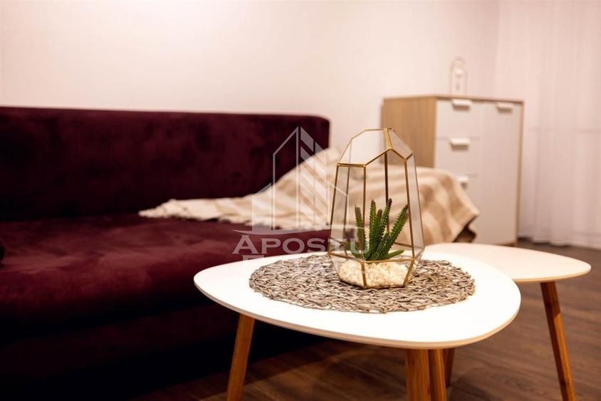Apartament cu 2 camere semidecomandat, mobilat în Lipovei
