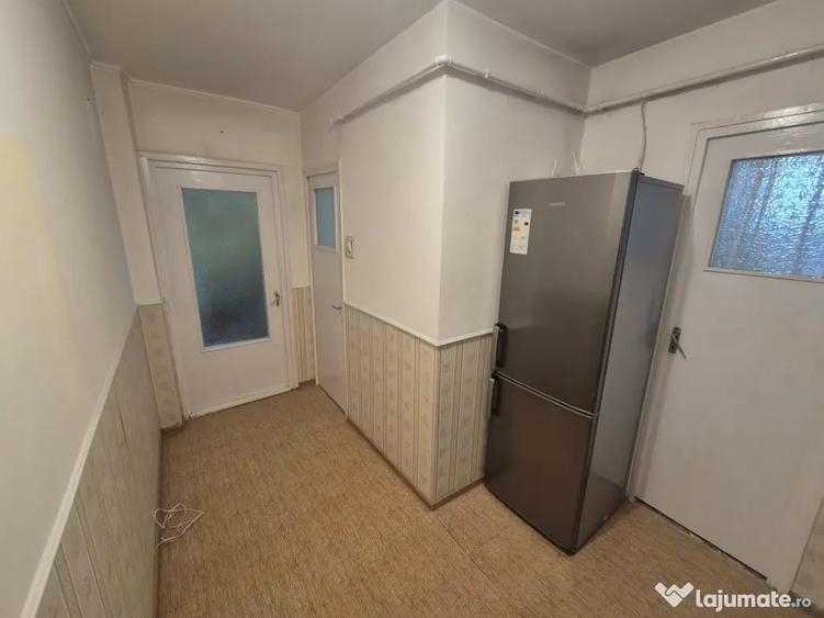 Apartament cu 2 camere decomandat în Griviței