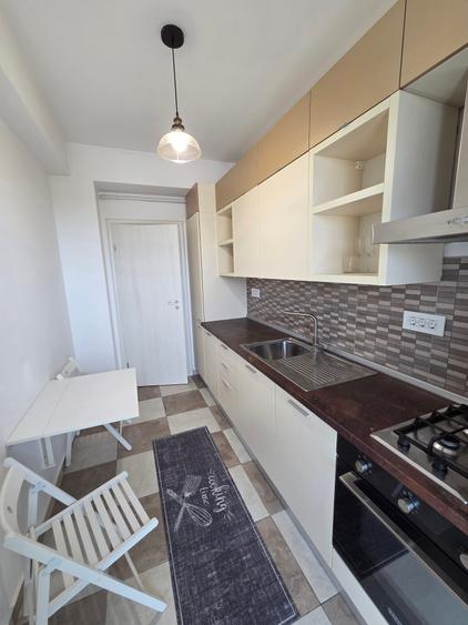 Apartament cu 2 camere decomandat în Tineretului
