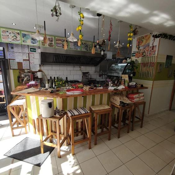 Spațiu comercial, de 47 mp, în Casa de Cultură