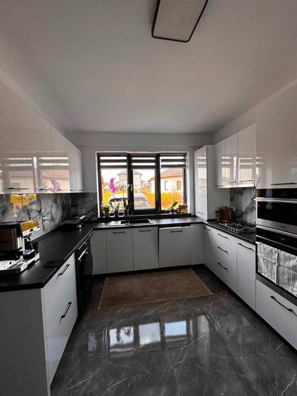[PROPRIETAR] De vanzare casa P+1E Strada Coacazelor (Zona 1 Decembrie) Valea Lupului - 5