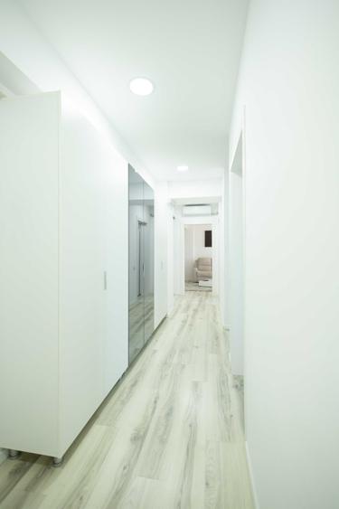 Casă cu 2 camere decomandat cu Teren 58 Mp în Băneasa