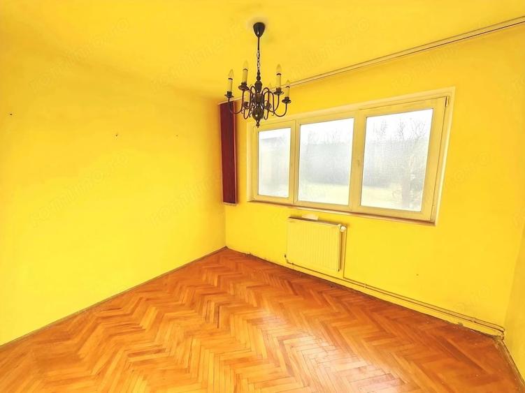 Apartament cu 4 camere decomandat în Cetății