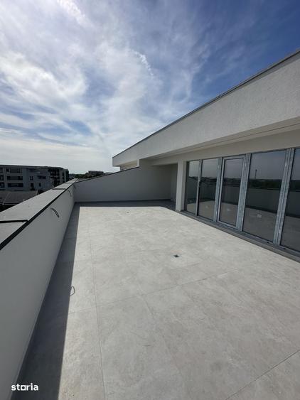 Apartament cu 4 camere în Ghencea