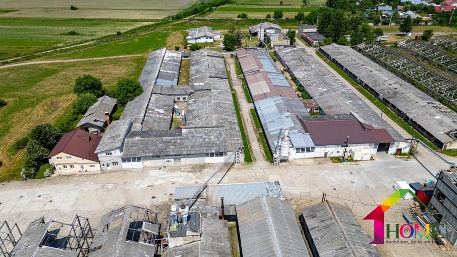 Spațiu industrial, de 100,000 mp, în Buhoci