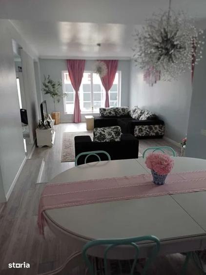 Casă cu 4 camere cu Teren 1020 Mp în Agigea
