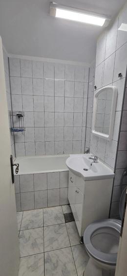 Apartament cu 2 camere semidecomandat în Progresul
