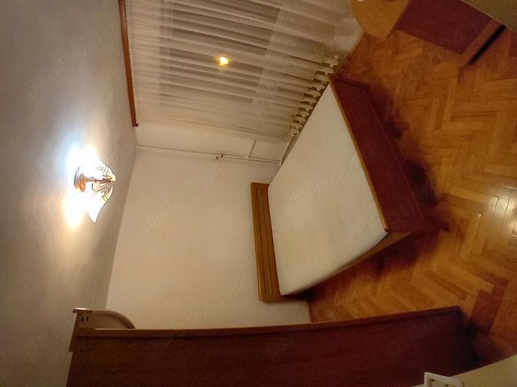 Apartament cu 3 camere decomandat în Micro 14