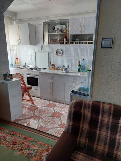 Apartament cu 2 camere semidecomandat în Hârlău