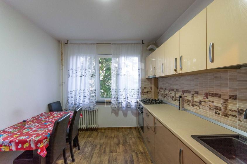 Apartament cu 3 camere decomandat în Pantelimon