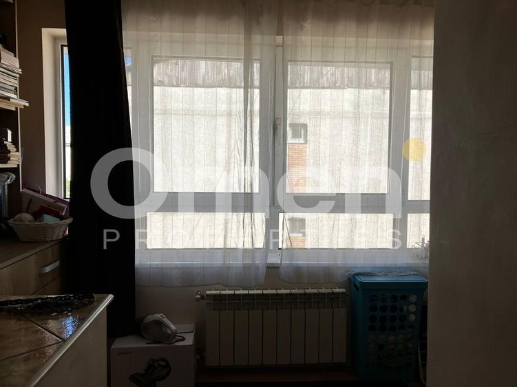Apartament cu 3 camere decomandat, mobilat în Săsar